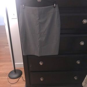 Ann Taylor Gray Skirt
